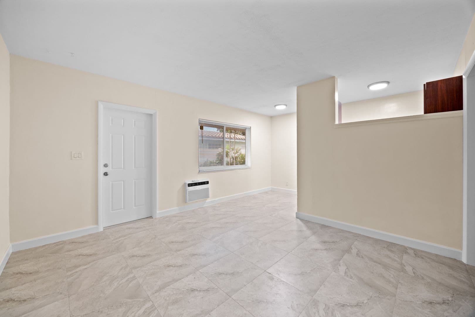 Fort Lauderdale Apartment: 218 SW 20th St