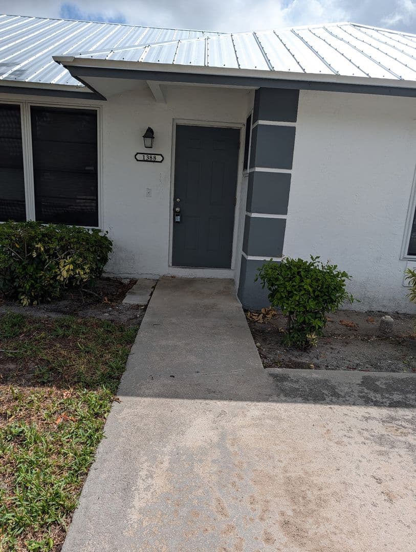 Wellington Apartment: 1382 Birkdale Dr