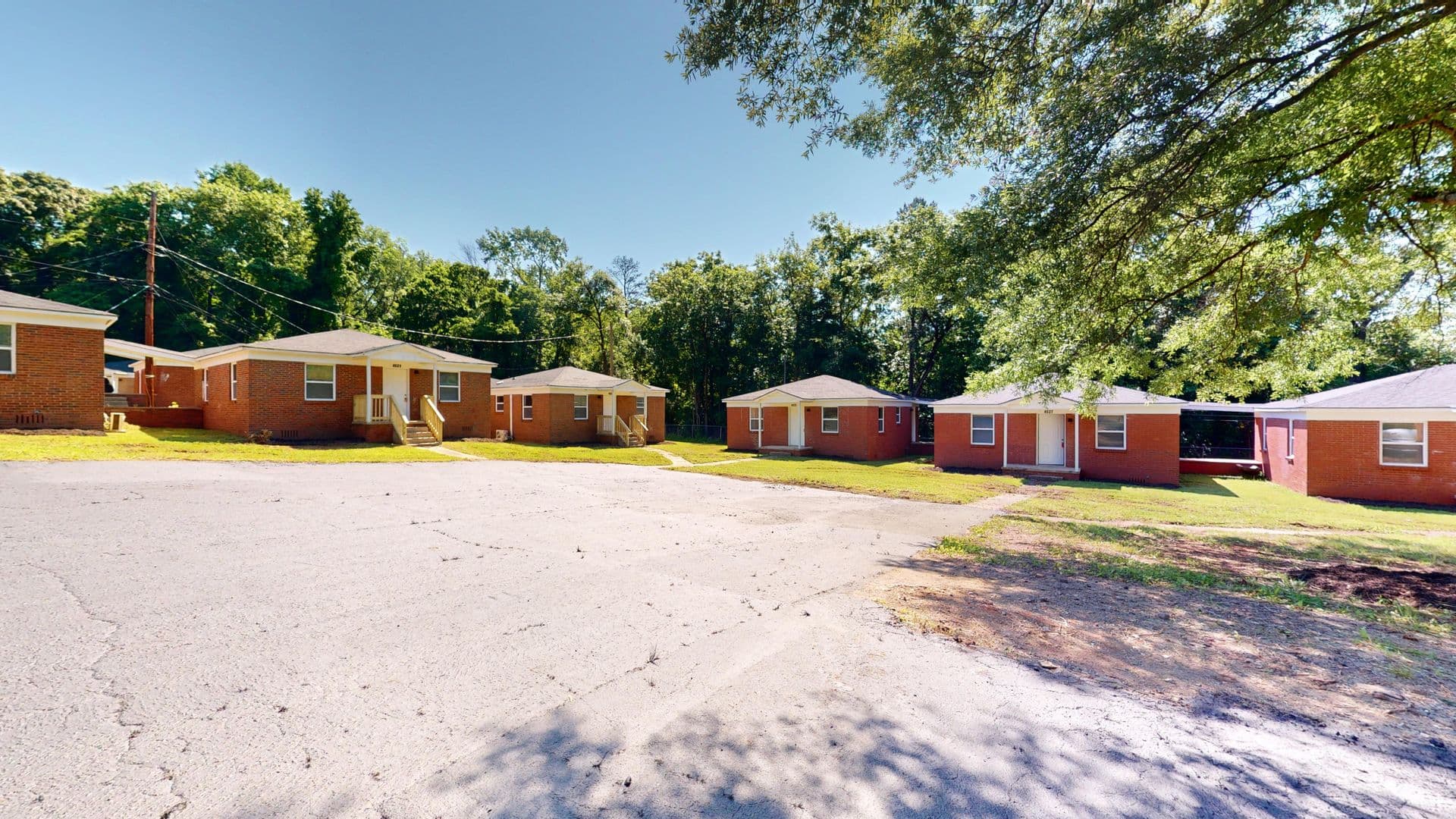Charlotte Apartment: 4527 Helena Street