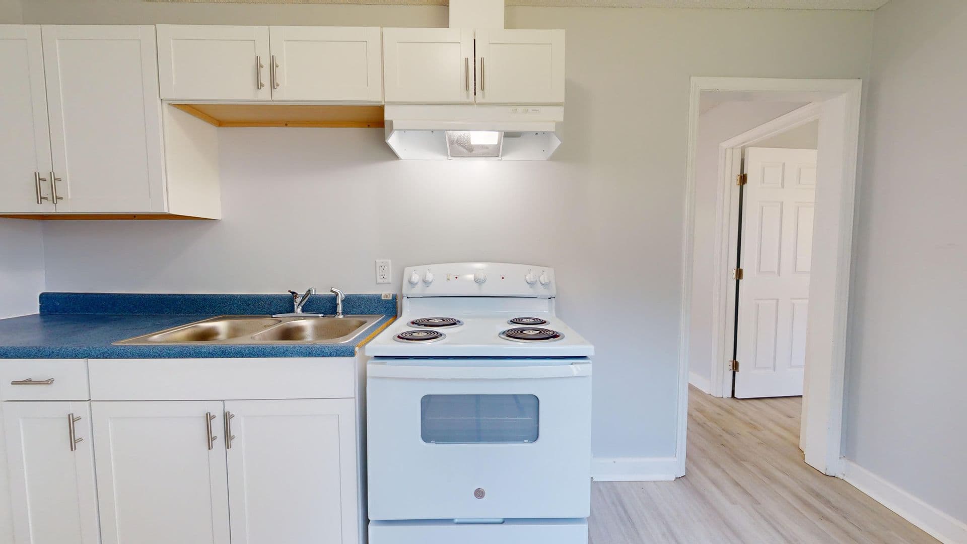 Charlotte Apartment: 4542 Helena Street