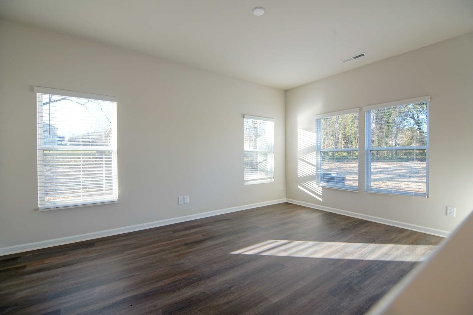 Cherryville House: 309 E Sixth Street Unit B