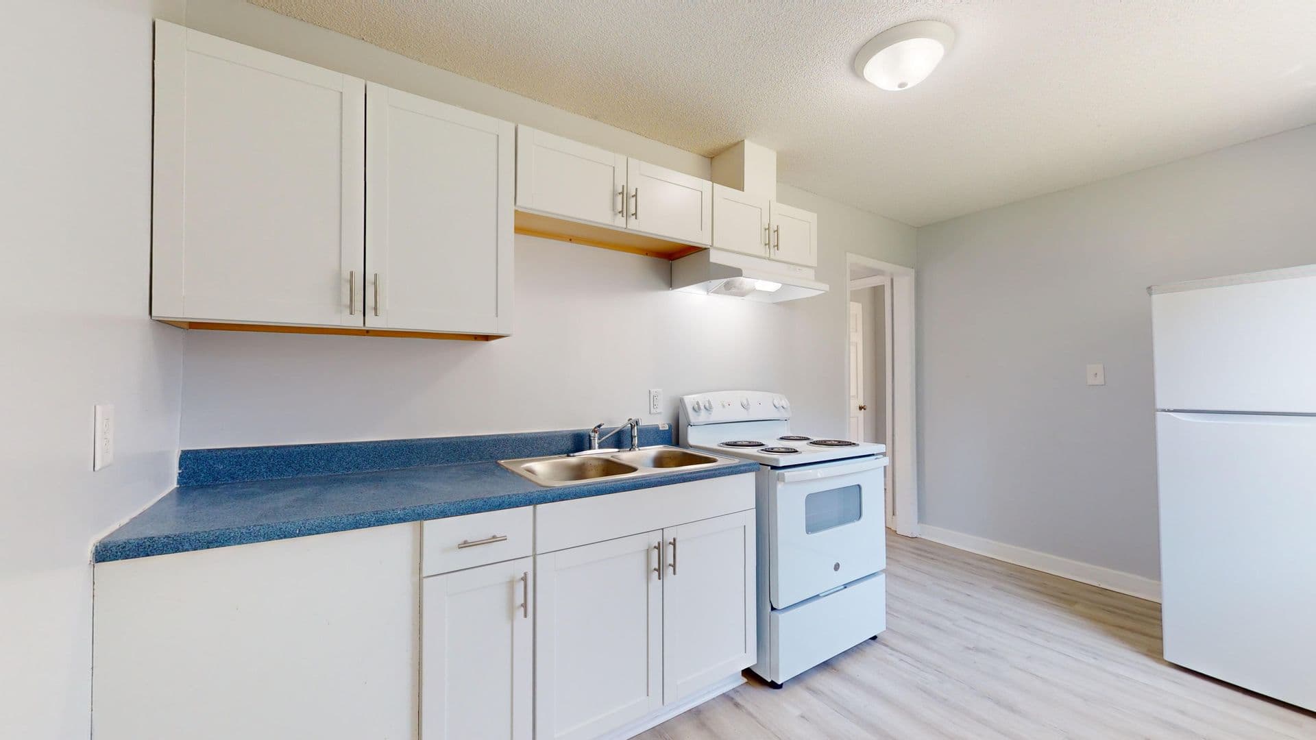 Charlotte Apartment: 4542 Helena Street