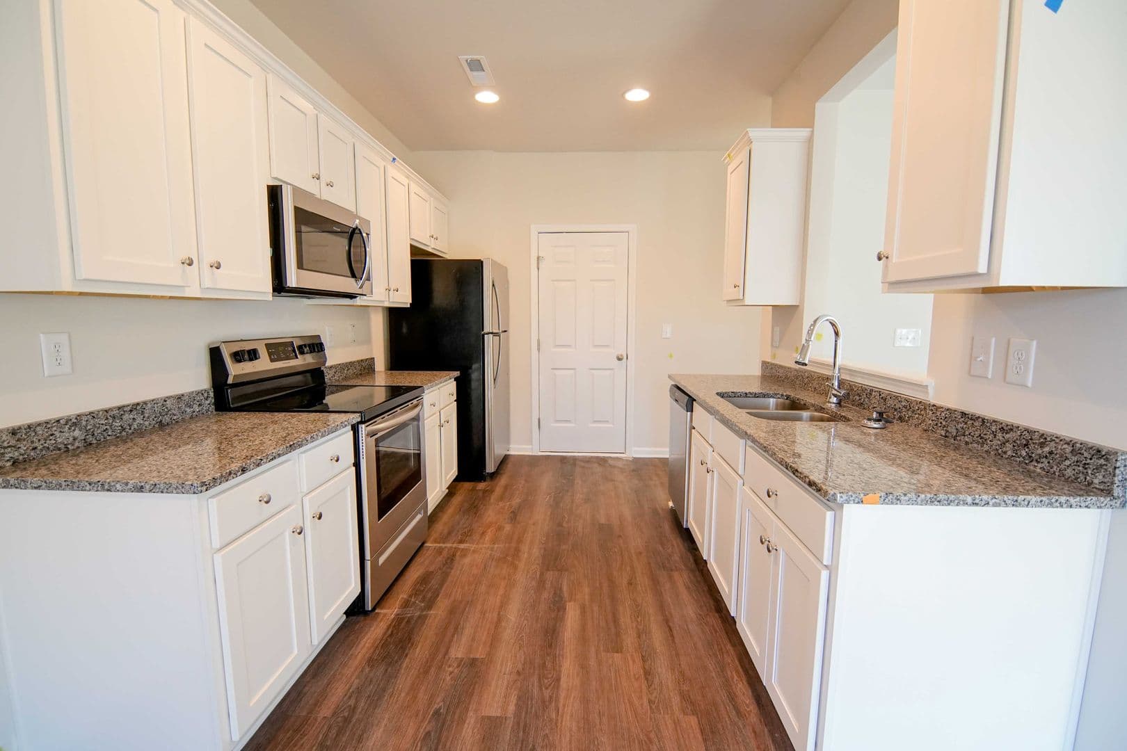 Cherryville House: 309 E Sixth Street Unit B