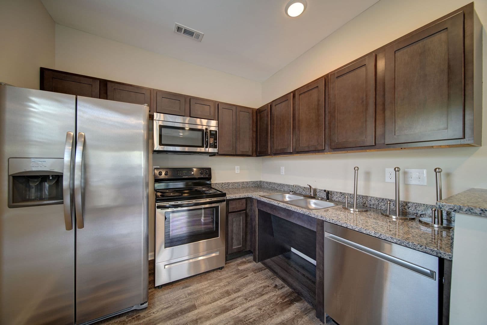 Charlotte Apartment: 11110 Hyde Pointe Court