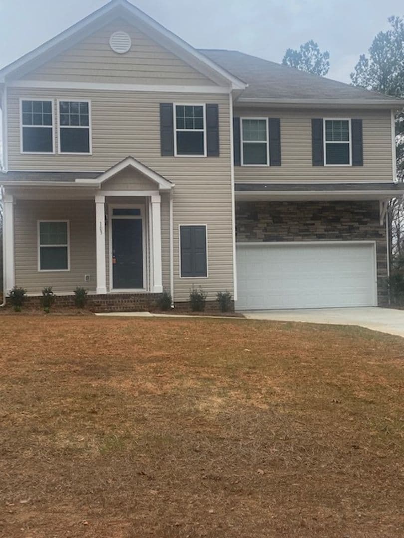 Statesville House: 103 Taylor Made Drive