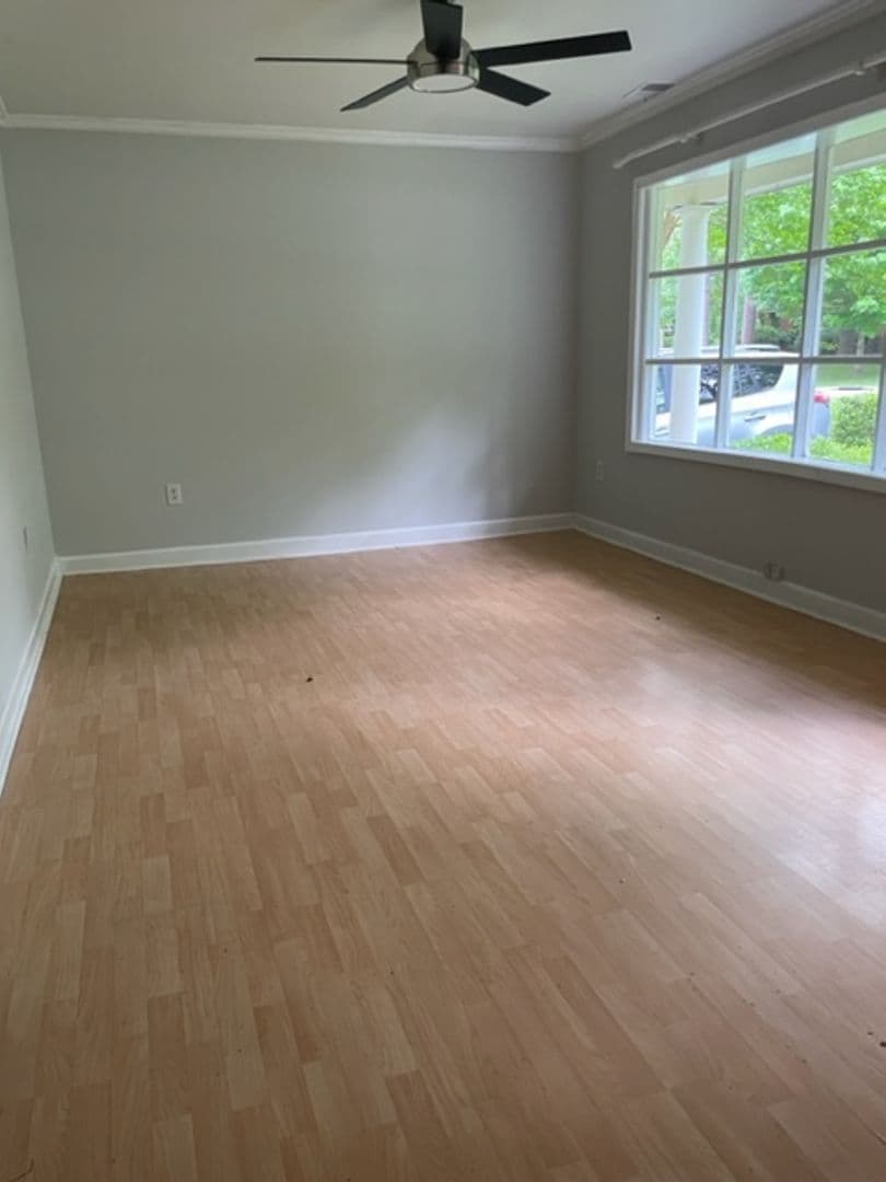Charlotte House: 7705 Surreywood Place