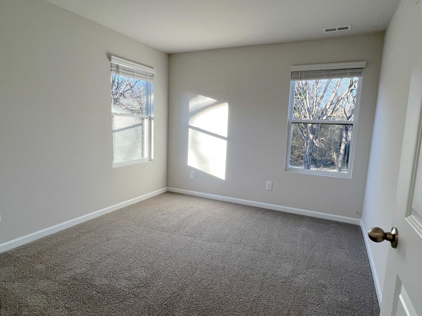 Cherryville House: 309 E Sixth Street Unit B