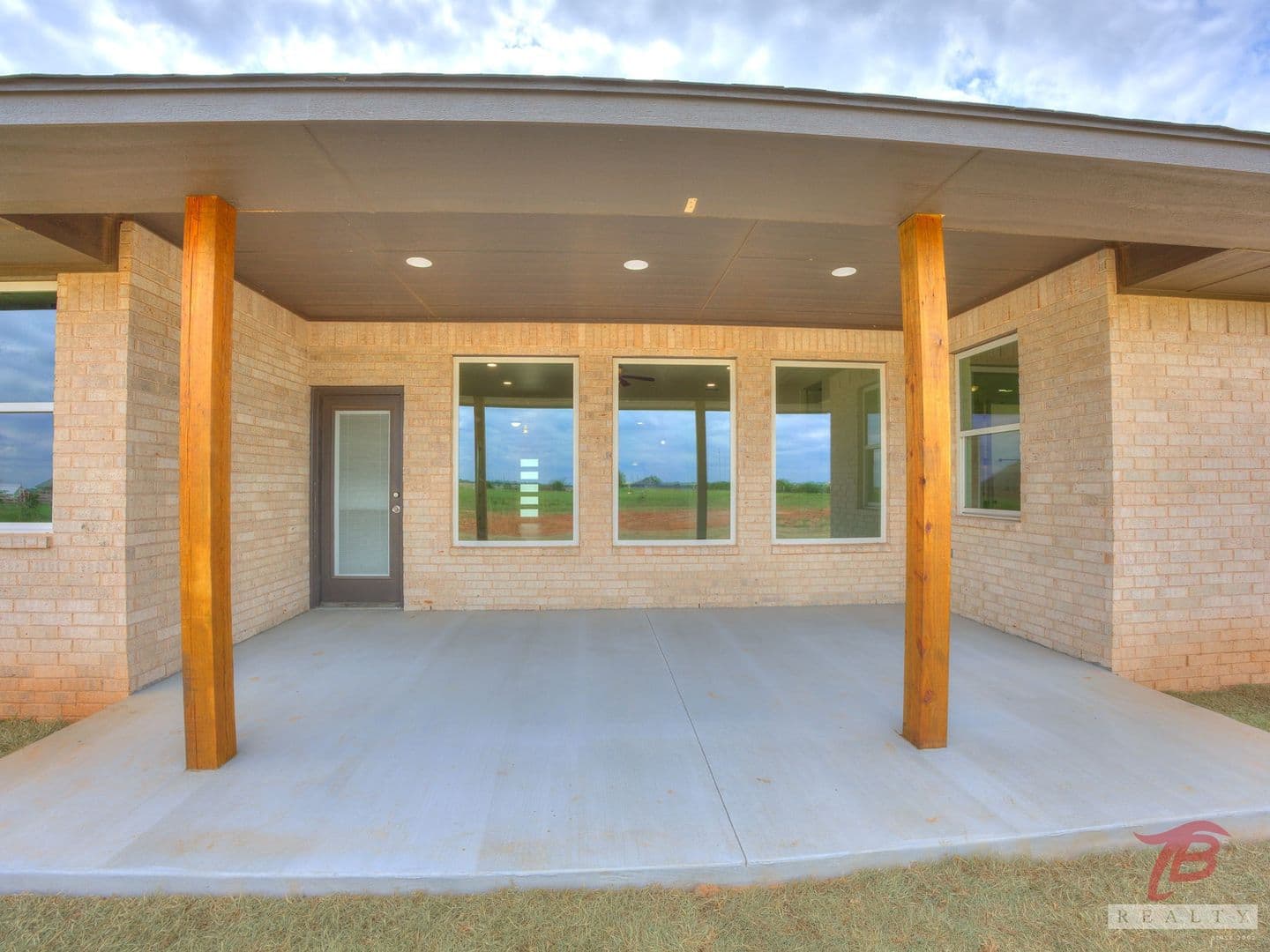 Tuttle House: 1321 Chisholm Trail Ln