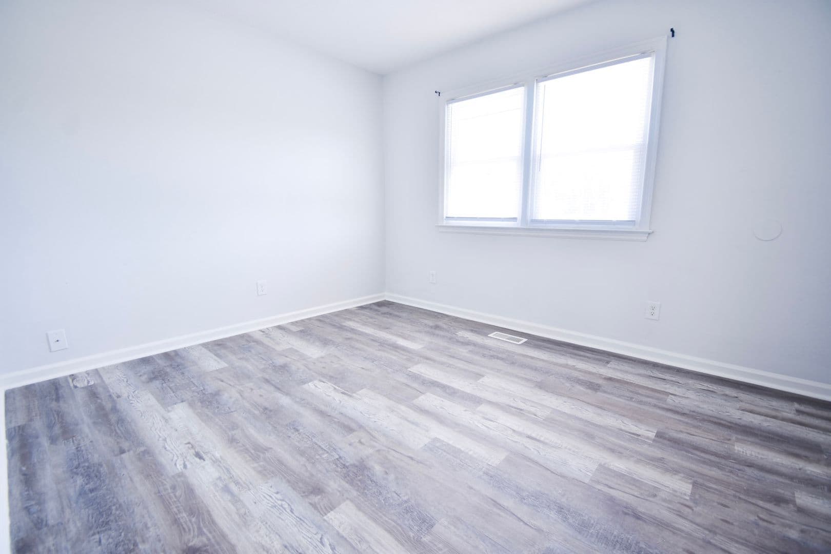 Fayetteville Apartment: Grand Prix Dr