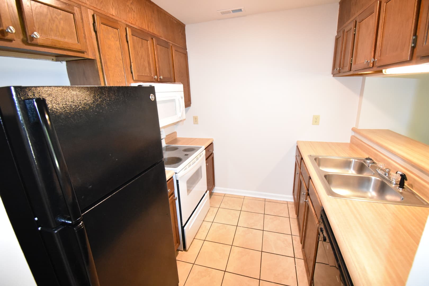 Fayetteville Apartment: 244 Wickford Ct