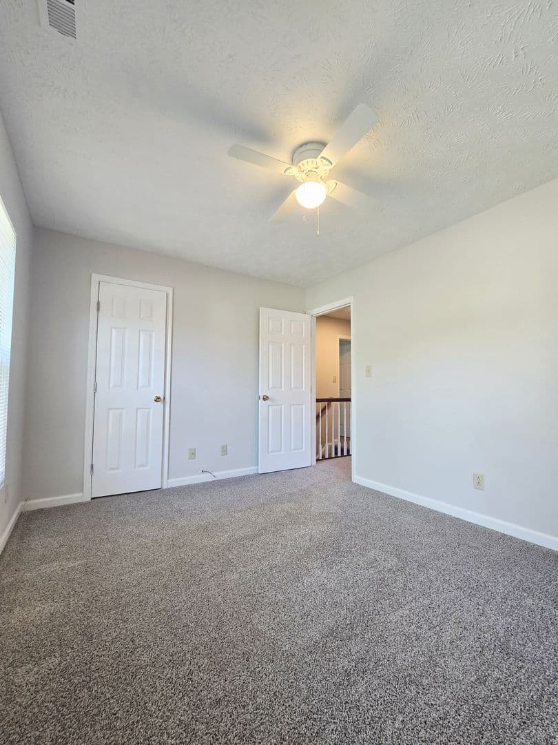 Raeford House: 202 Cobblestone Ct