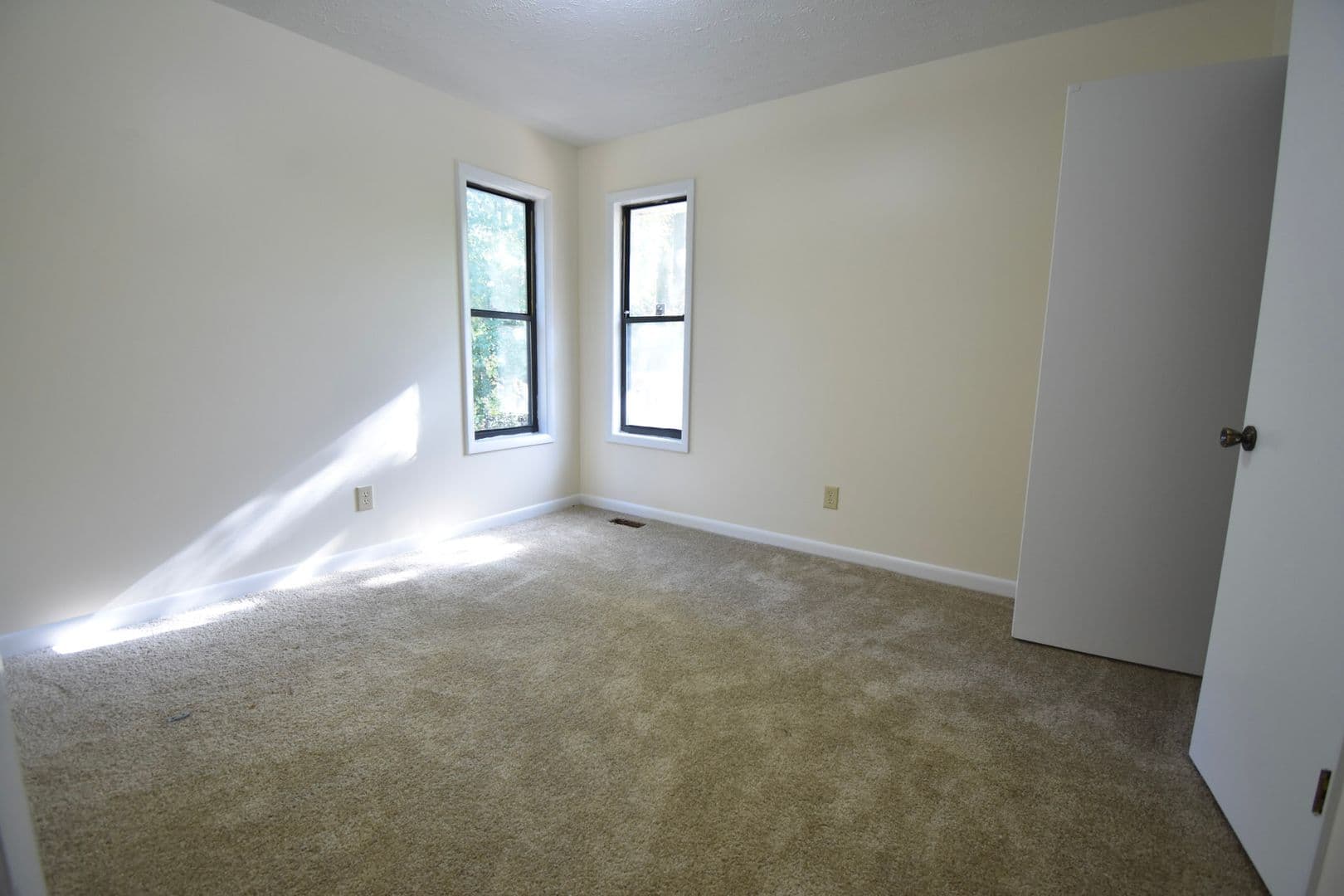 Fayetteville House: 5924 Dalton Rd