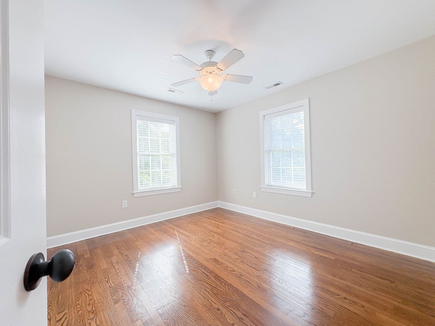 Fayetteville House: 1601 Ft. Bragg Rd