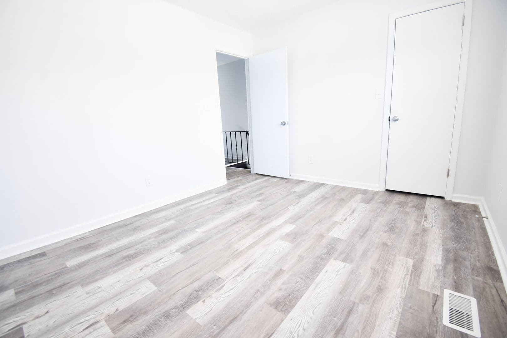 Fayetteville Apartment: Grand Prix Dr