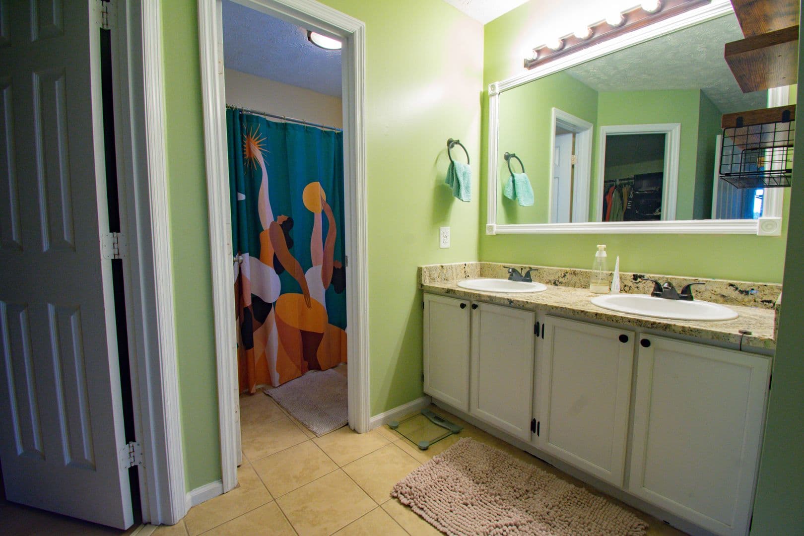 Spring Lake House: 111 Kristin Ave
