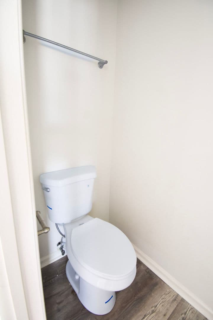 Fayetteville Apartment: Grand Prix Dr