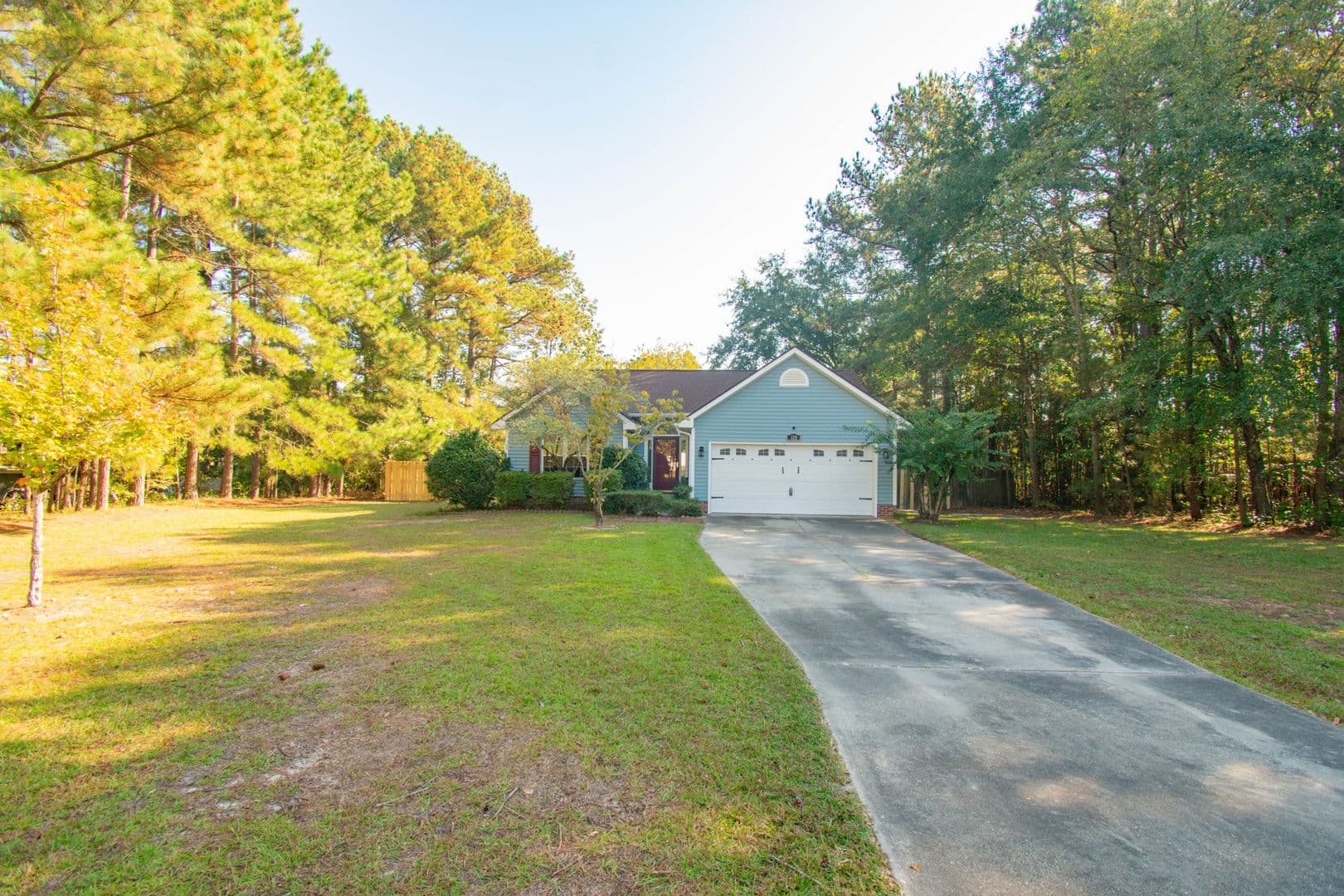 Raeford House: 118 Liberty Ct