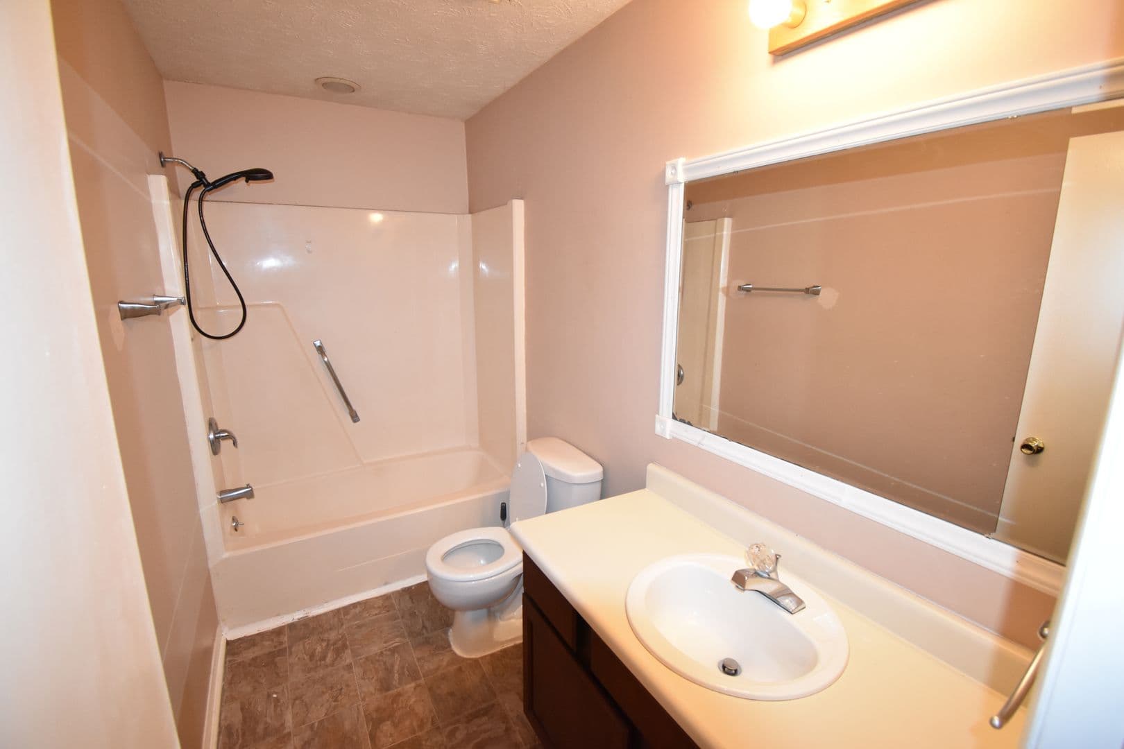 Fayetteville House: 957 Kennesaw Dr