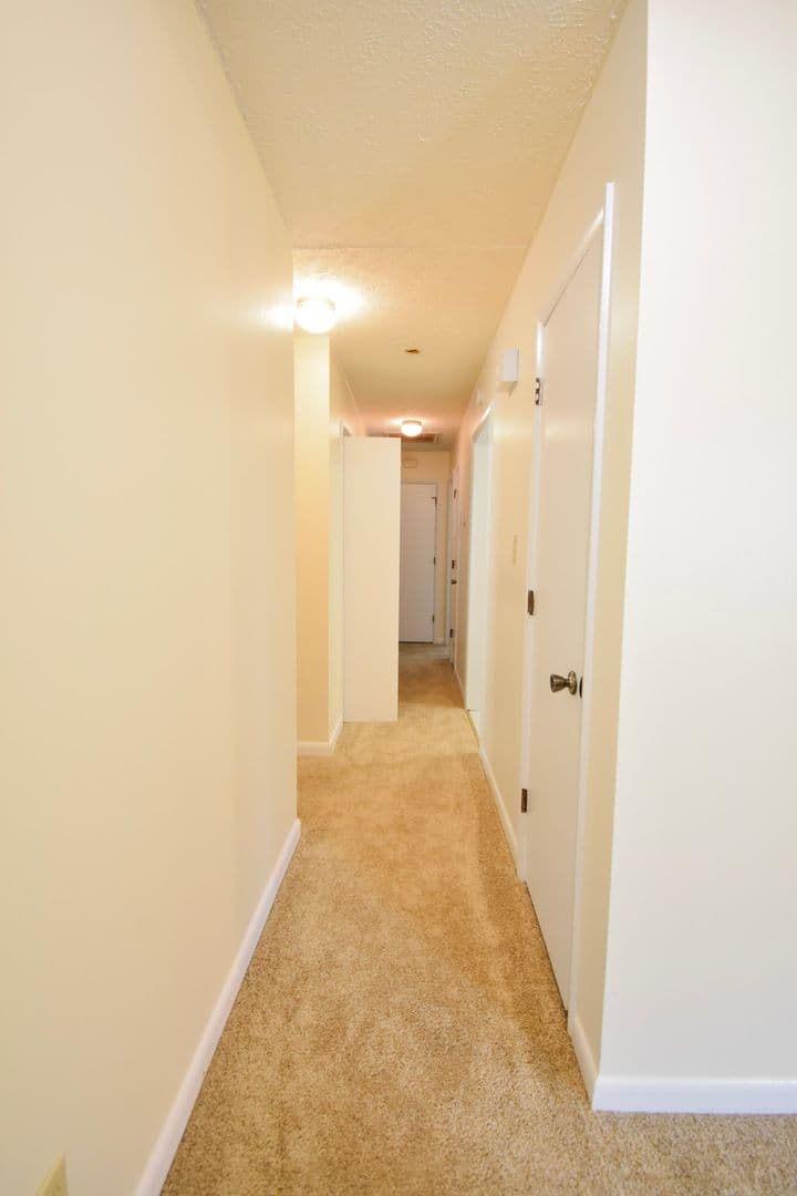 Fayetteville House: 5924 Dalton Rd