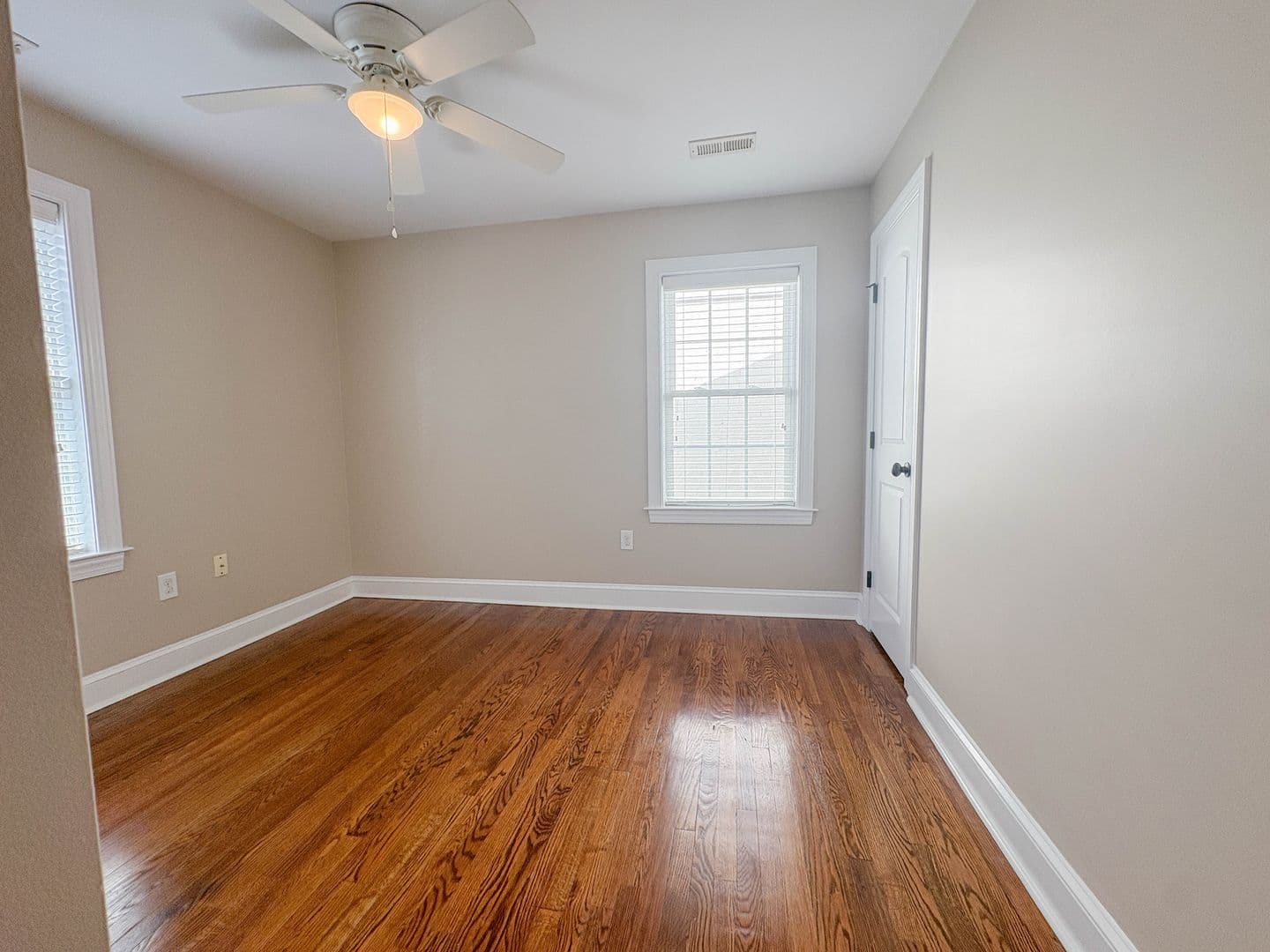 Fayetteville House: 1601 Ft. Bragg Rd