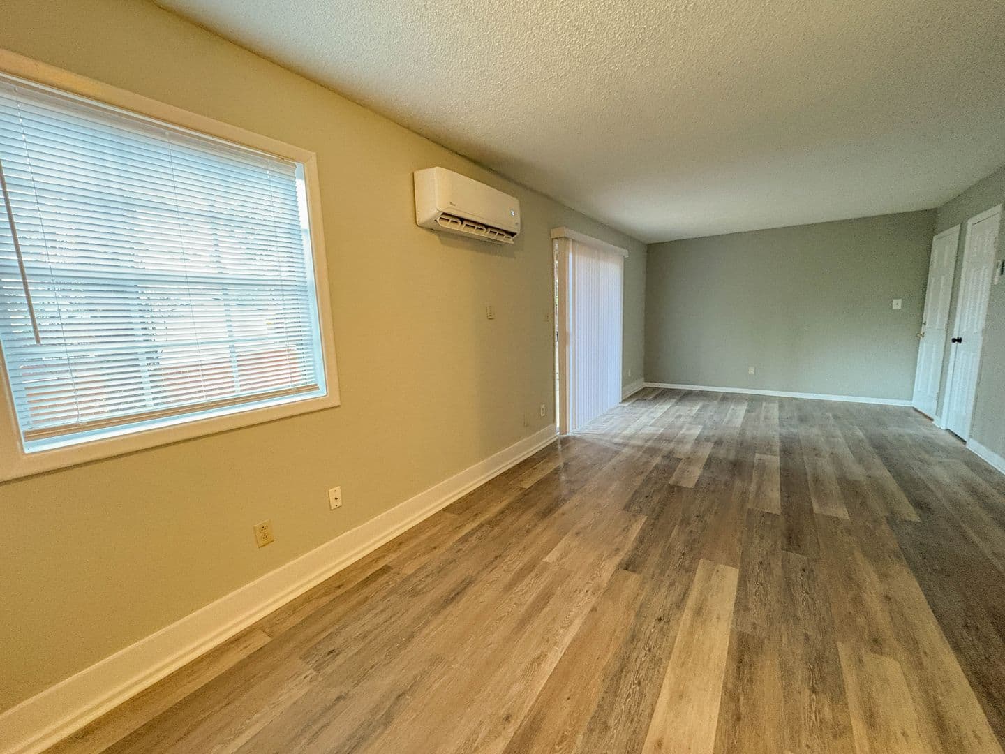 Fayetteville Apartment: Bragg Blvd