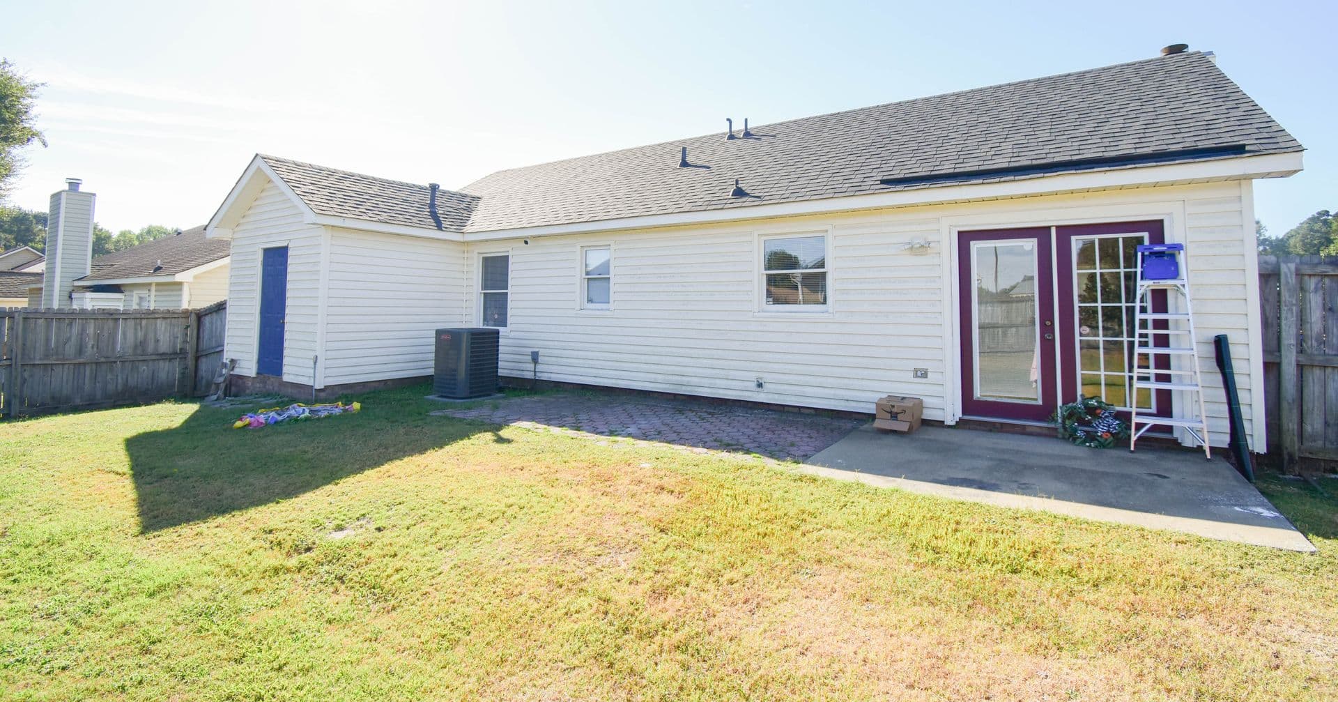 Fayetteville House: 5598 Windy Knoll Pl