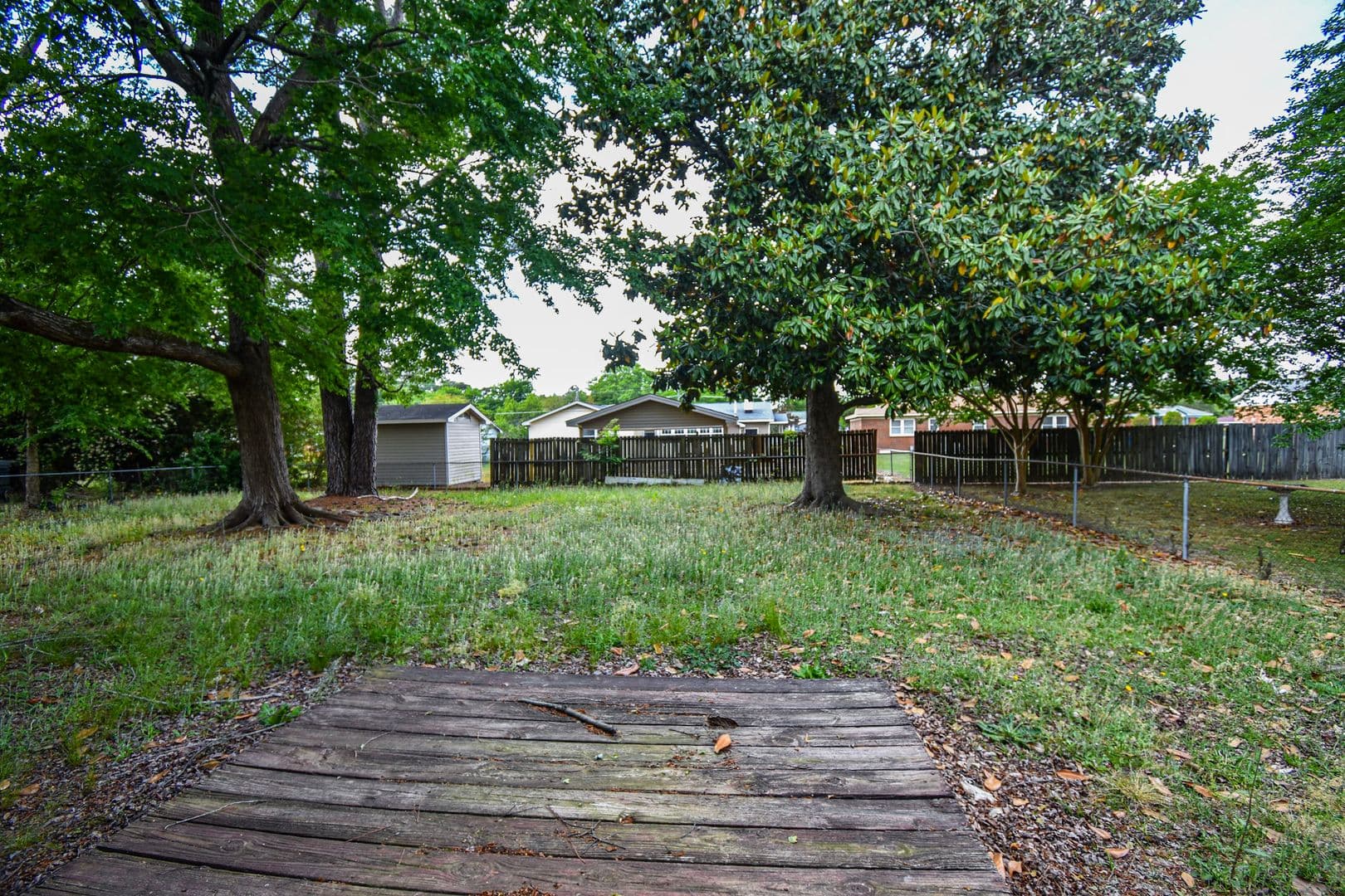 Fayetteville House: 817 Bronco Lane