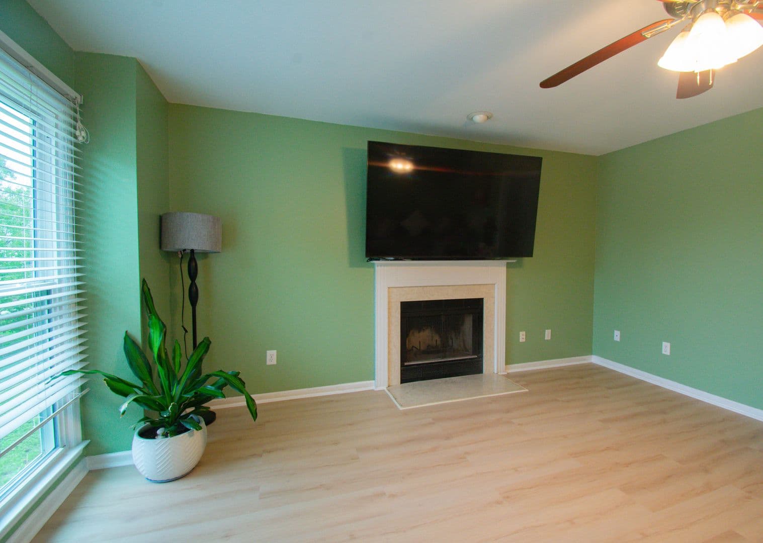 Spring Lake House: 111 Kristin Ave