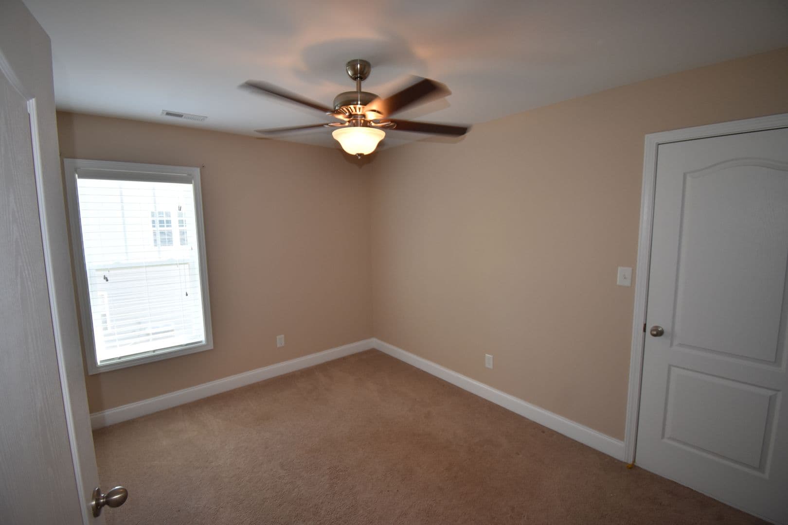 Fayetteville House: 4221 Raccoon Path