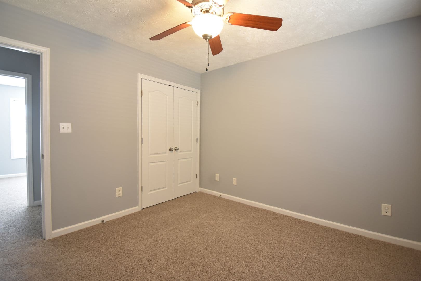 Fayetteville House: 4840 Headwind Drive