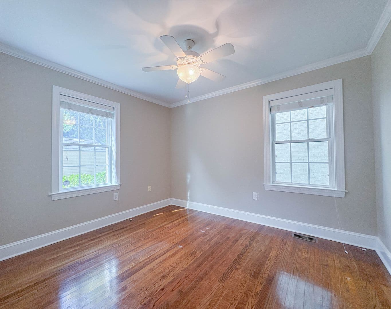 Fayetteville House: 1601 Ft. Bragg Rd