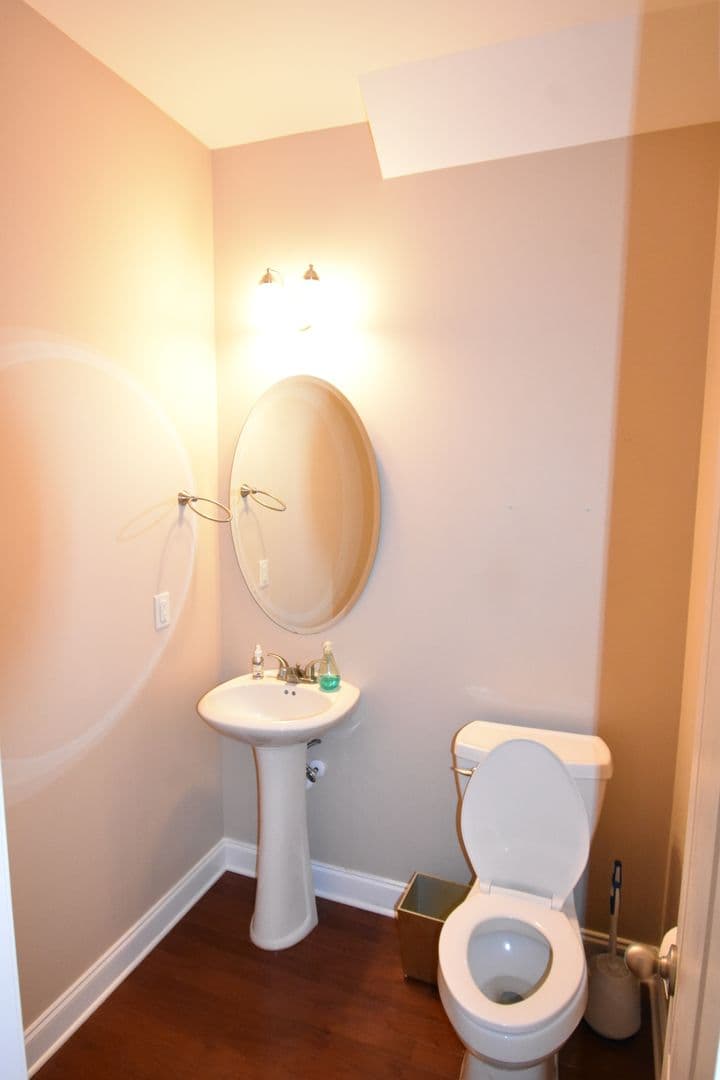 Fayetteville House: 4221 Raccoon Path