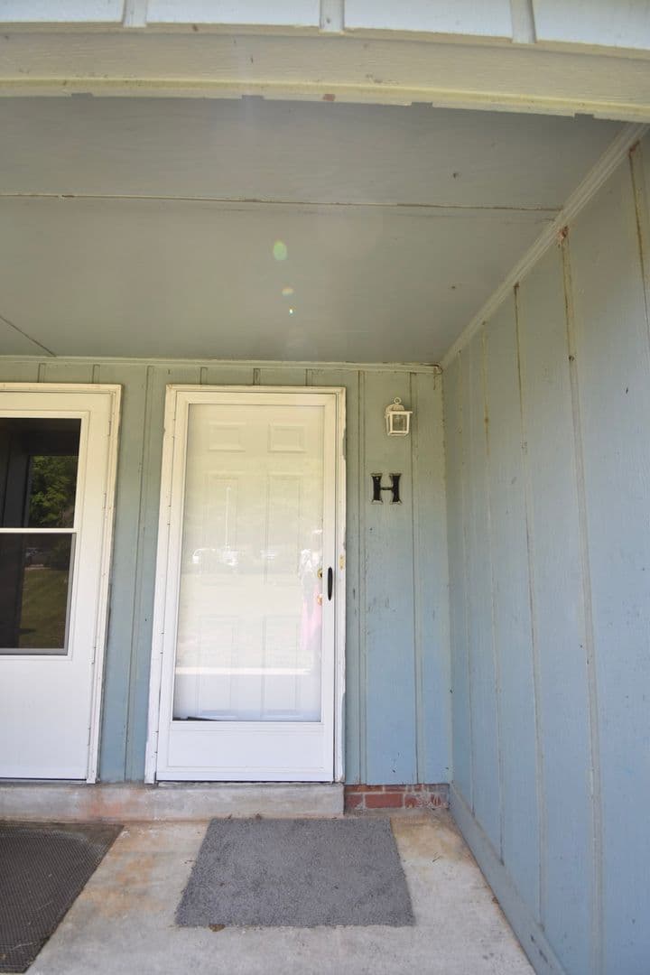 Fayetteville Apartment: Grand Prix Dr