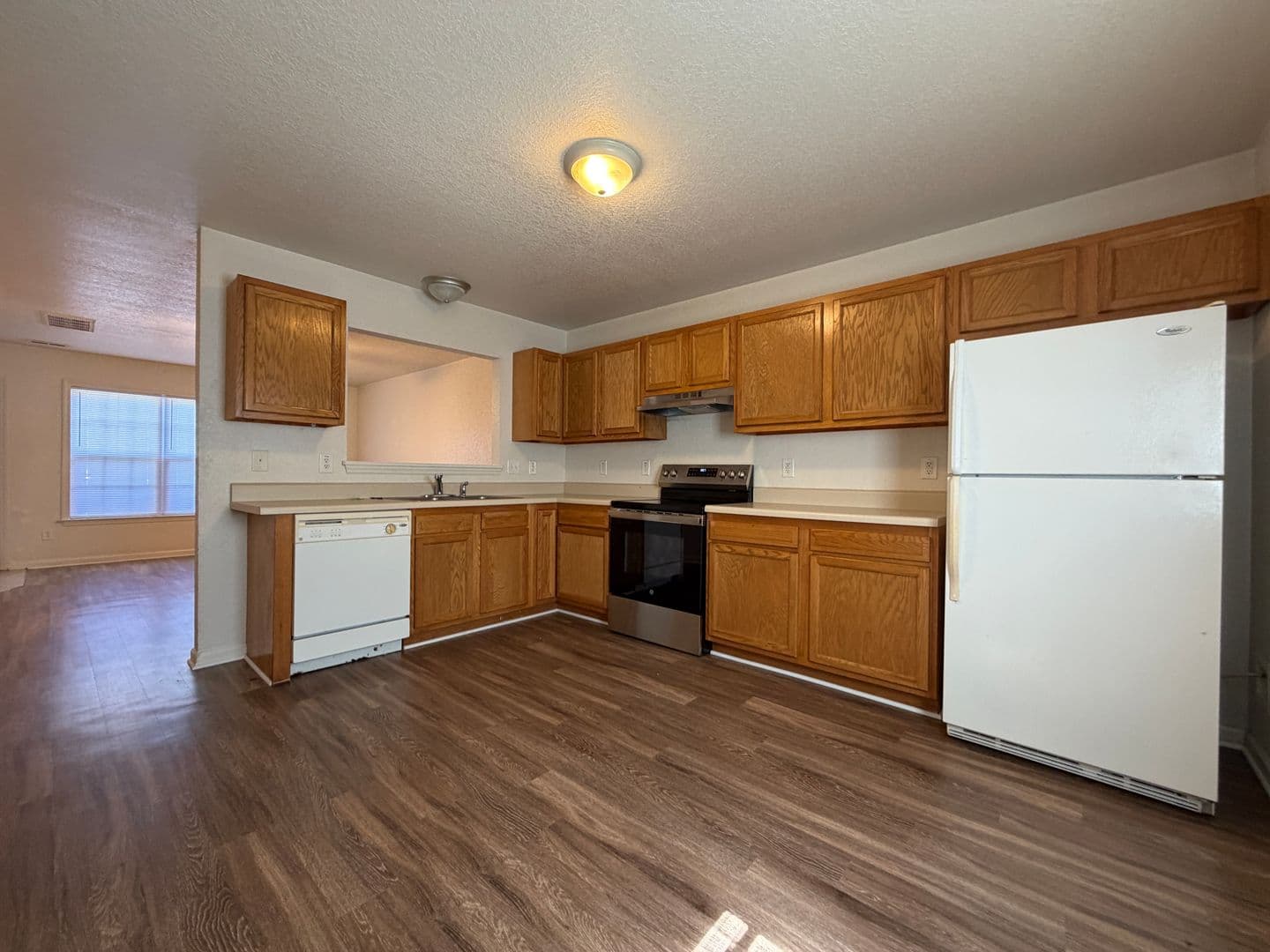 Jacksonville House: 60 Rainbow Drive
