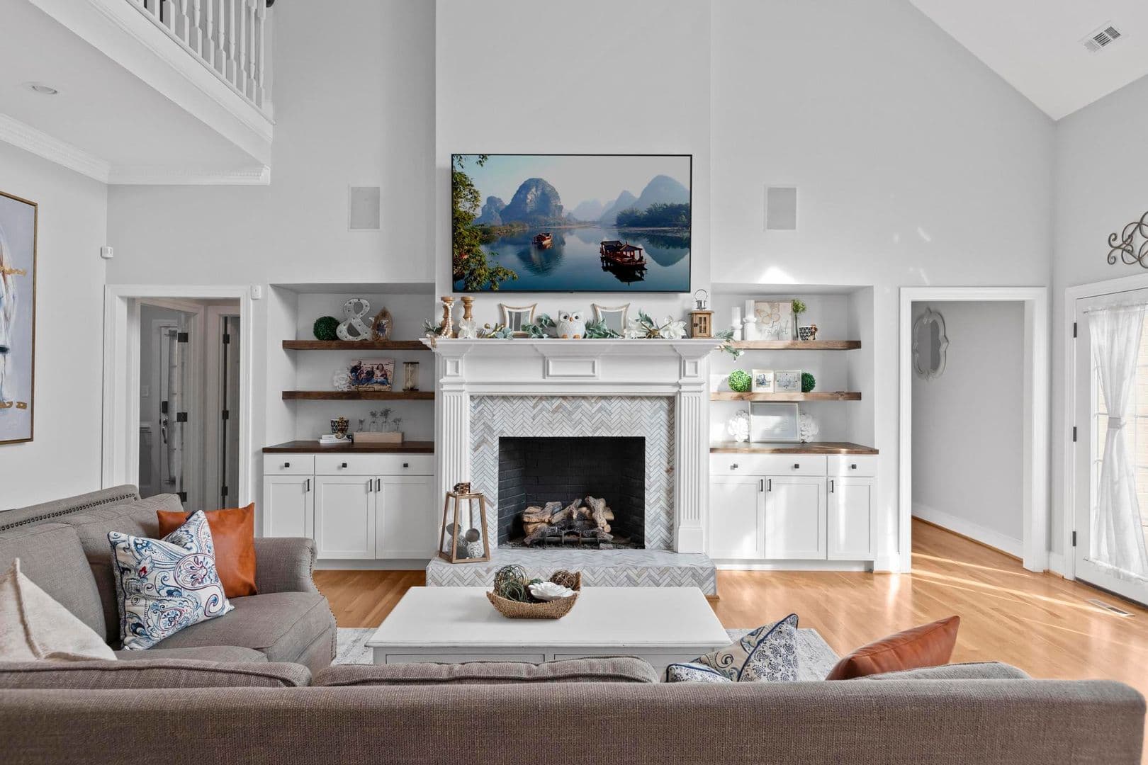 Jacksonville House: 346 Royal Bluff Road