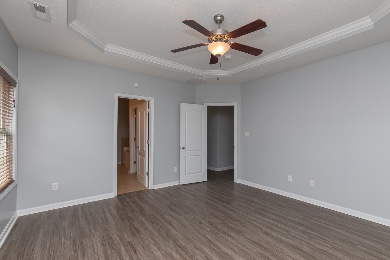 Jacksonville House: 531 Sonoma Road