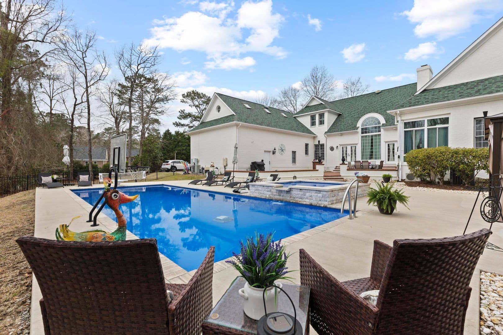 Jacksonville House: 346 Royal Bluff Road