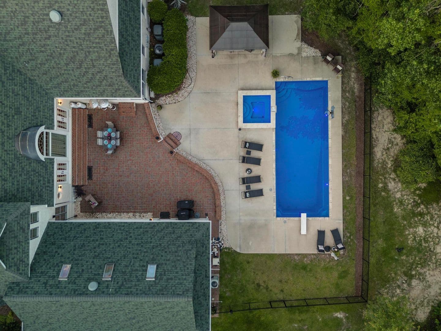 Jacksonville House: 346 Royal Bluff Road