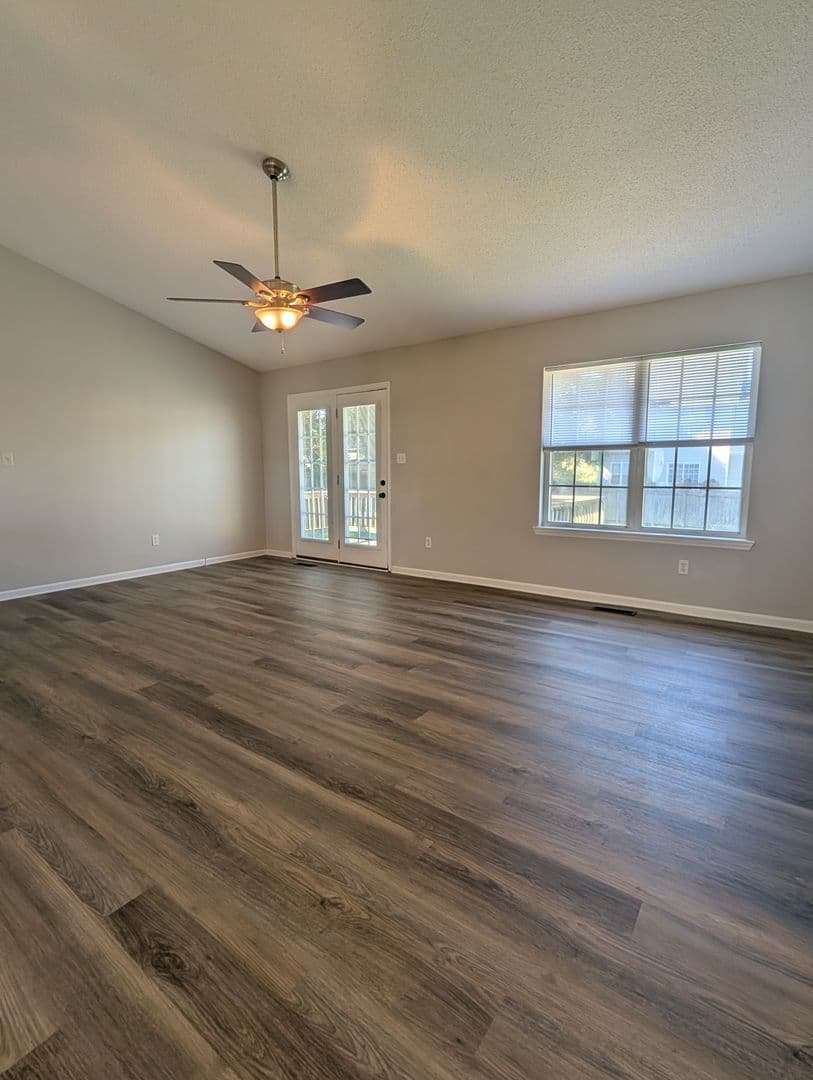 Sneads Ferry House: 304 Celtic Ash Street