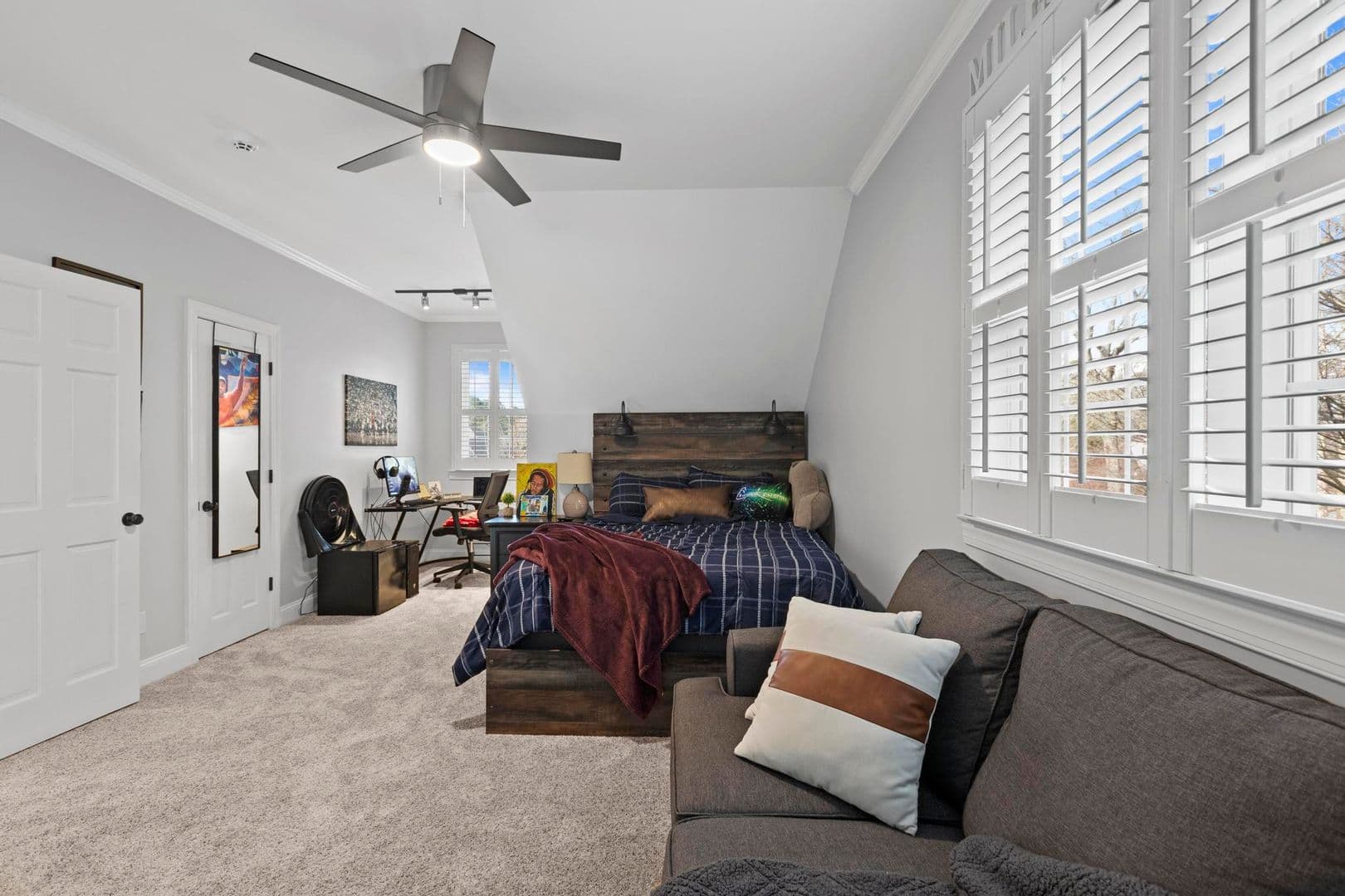 Jacksonville House: 346 Royal Bluff Road
