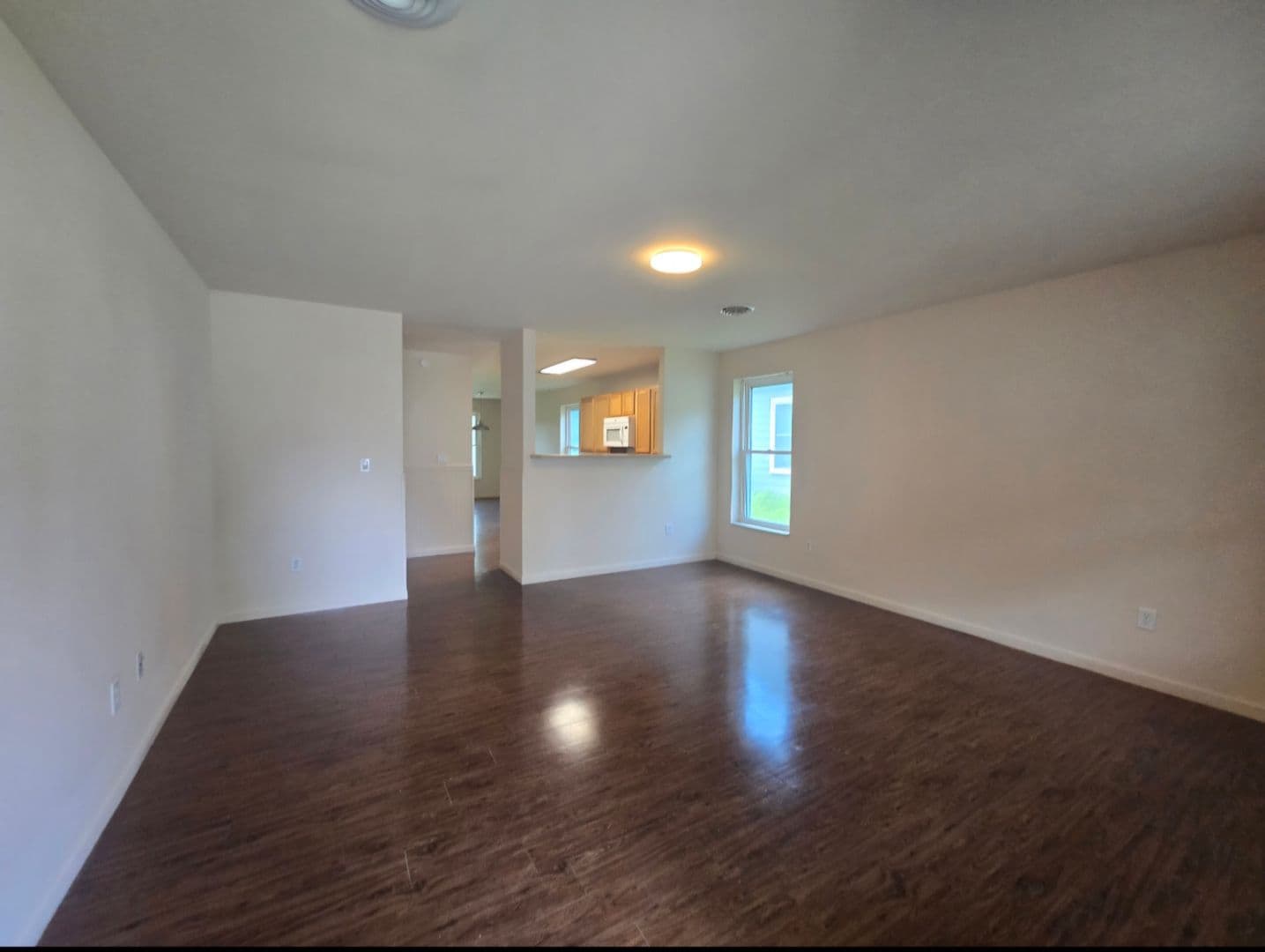 Alton House: 913 Gold