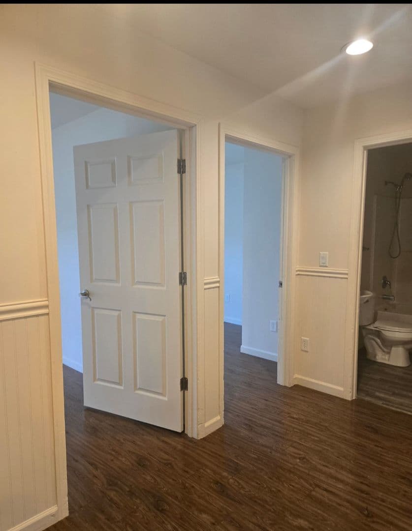Alton House: 913 Gold