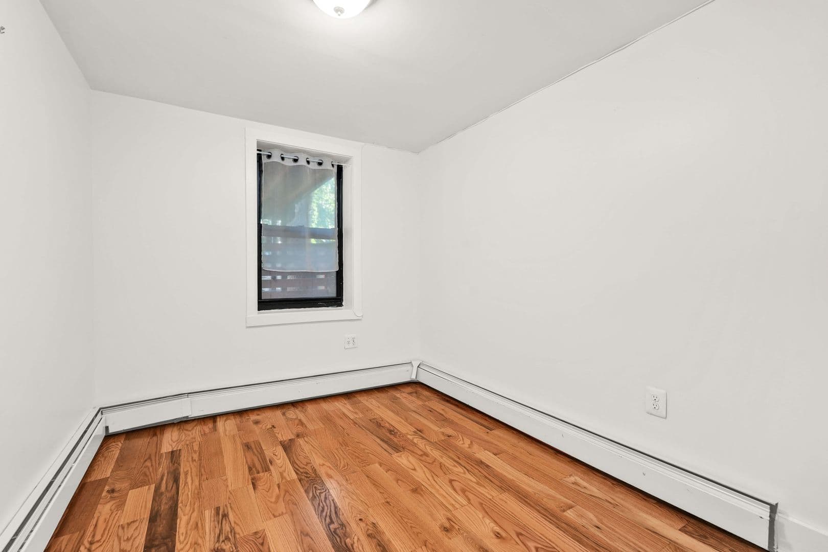 Brooklyn Apartment: 928 Lafayette Avenue