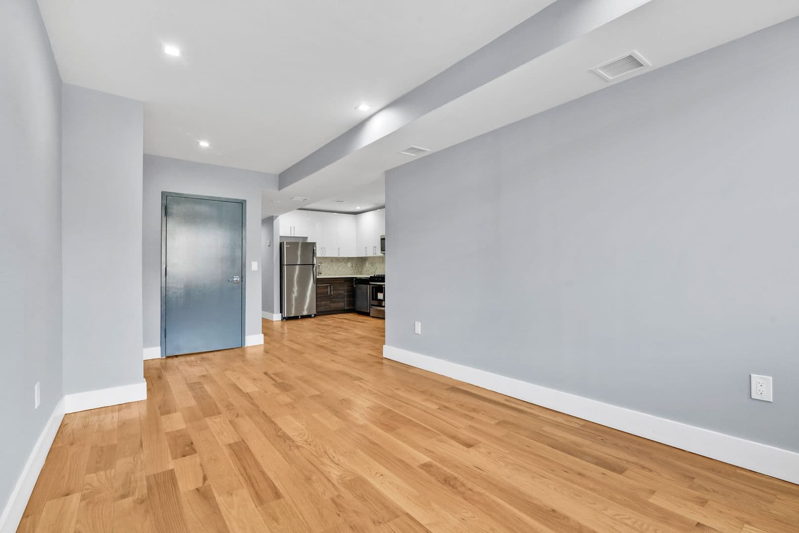 Brooklyn Apartment: 1552 Pacific Street