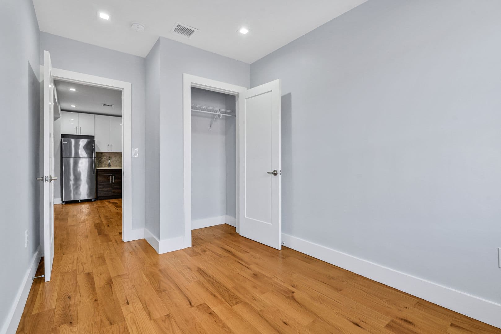 Brooklyn Apartment: 1552 Pacific Street