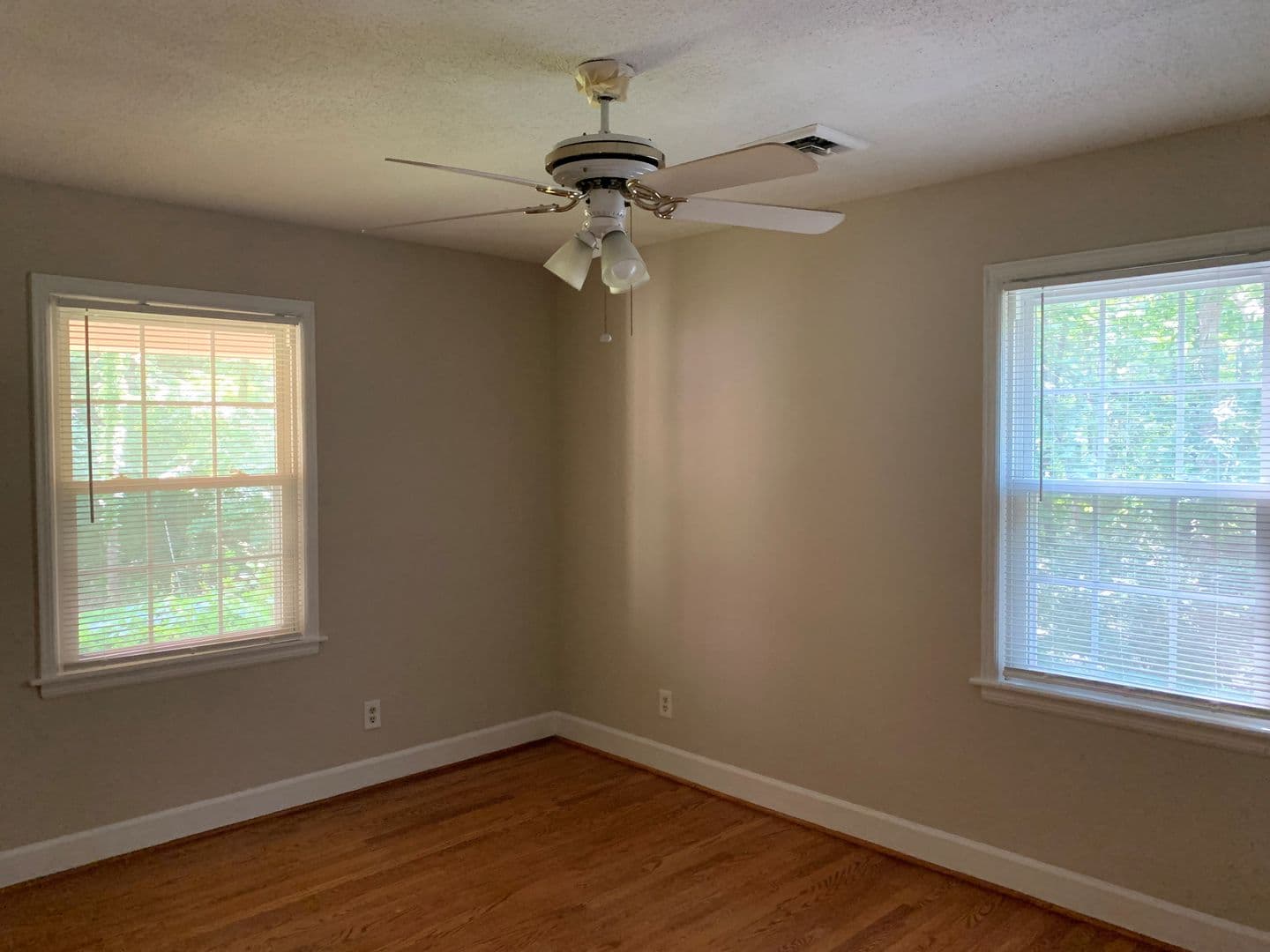 Rustburg House: 439 Rocky Road