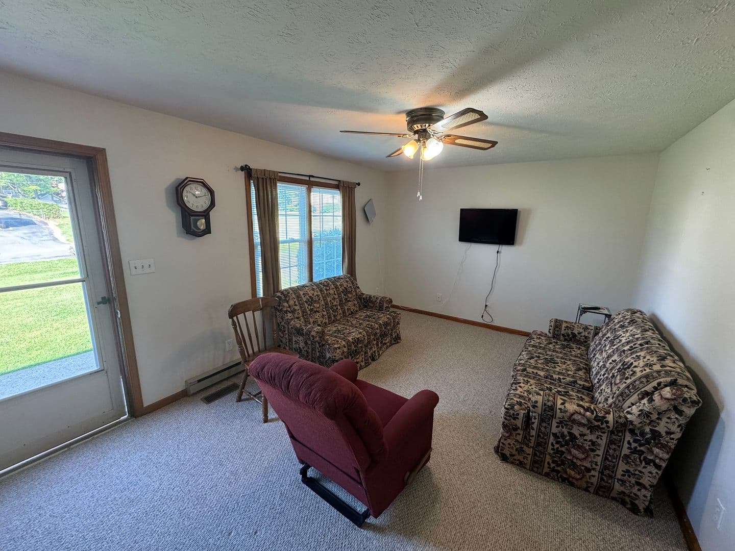 Forest House: 312 Foreston Drive