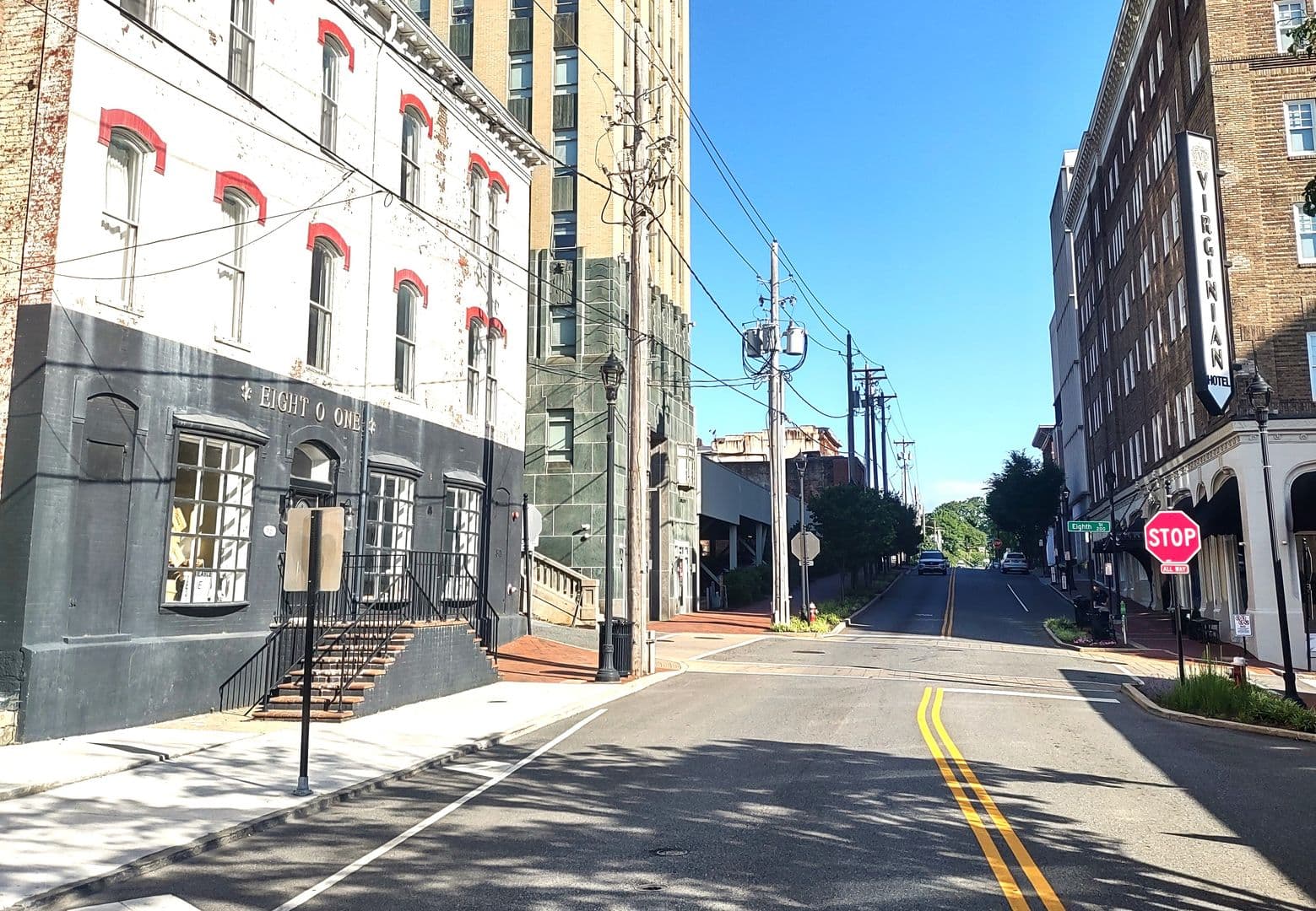 Lynchburg Apartment: 815 Church Street