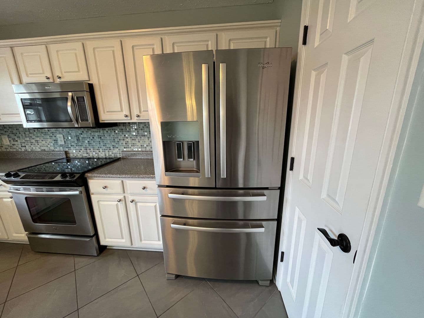 Lynchburg Townhome: 696 Wyndhurst Drive