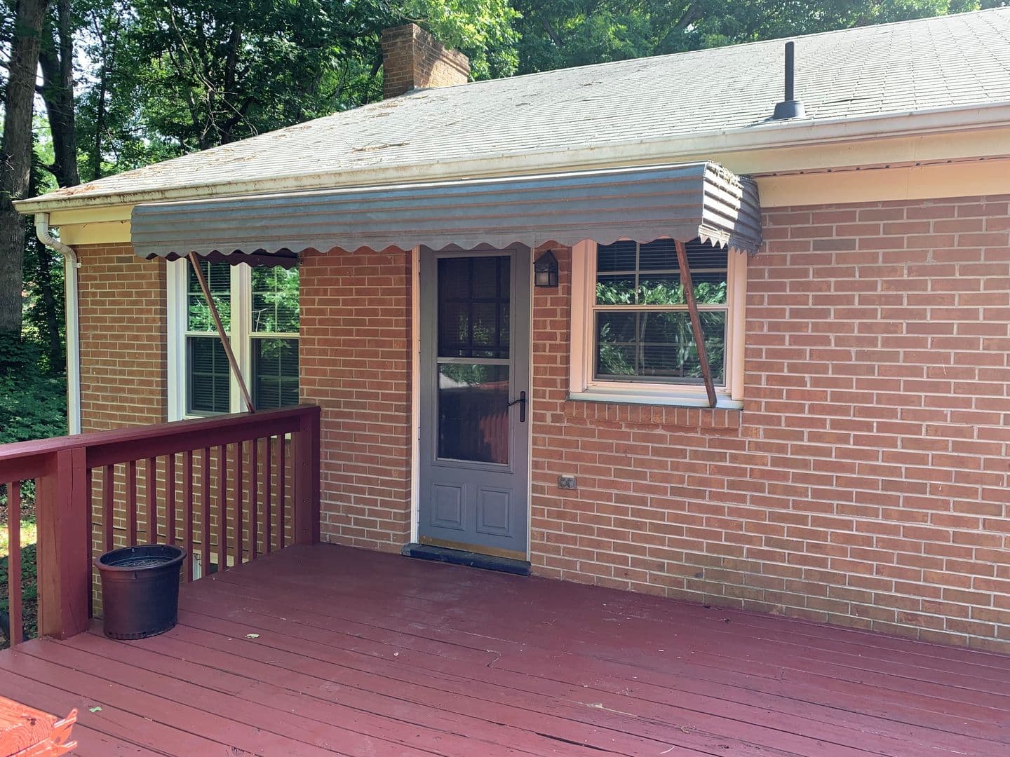 Rustburg House: 439 Rocky Road